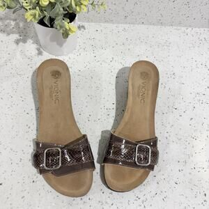 Vionic Ariana Wedge Comfort sandals Size 10 brown leather
